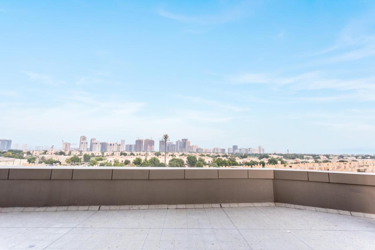 Live Spacious 3Br Apartment All En Suite & Balcony Dubai Bagian luar foto