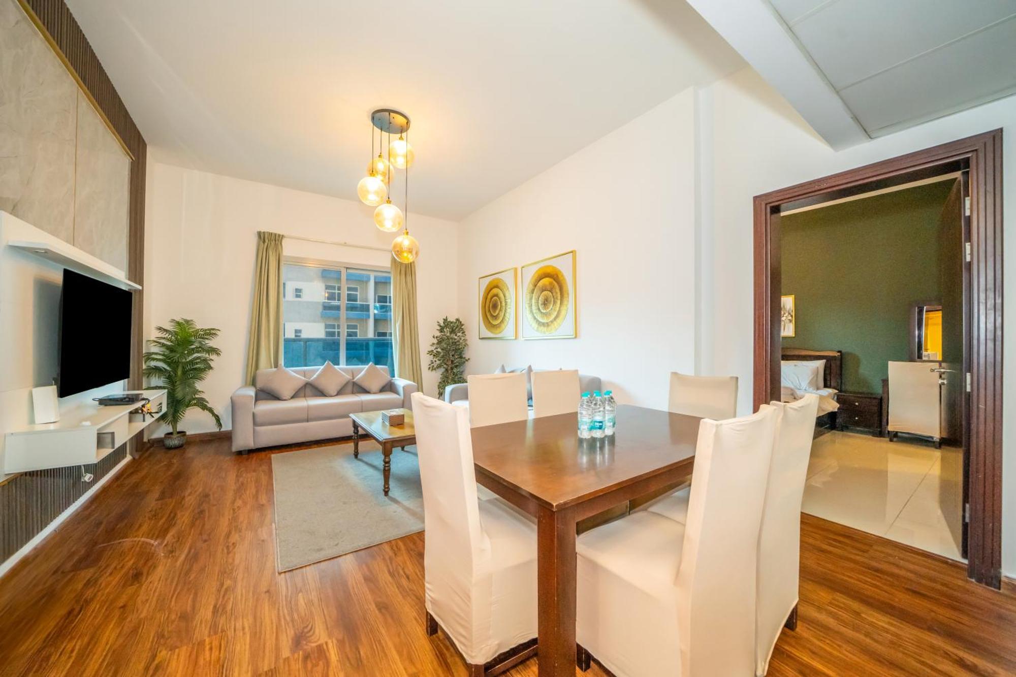 Live Spacious 3Br Apartment All En Suite & Balcony Dubai Bagian luar foto